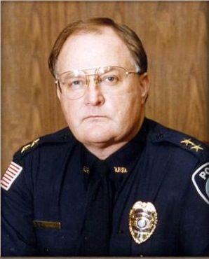 1995-1999 Chief William Young2